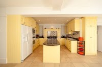 Simple Kitchens 655389 Image 9